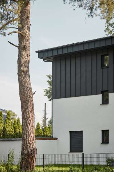 Forstadshus i Berlin beklædt med DS Nordic Klikfals, Haydnallee 71, 14612 Falkensee